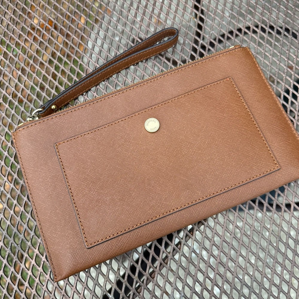 Michael Kors Jetset Large Saffiano Leather Wristlet Wallet Caramel Chestnut EUC